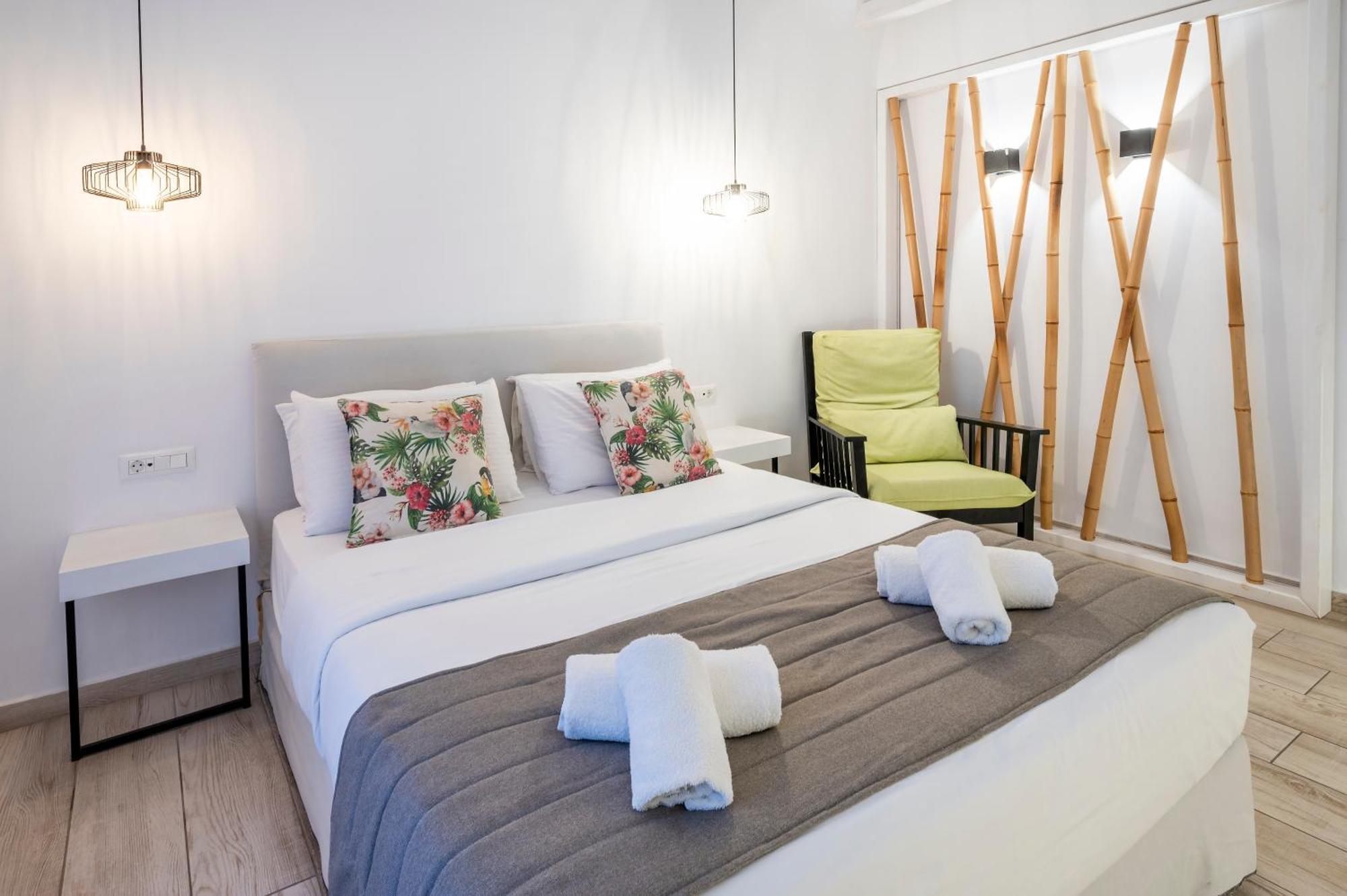 Smy Mediterranean White Santorini (Adults Only) Kamári Zewnętrze zdjęcie